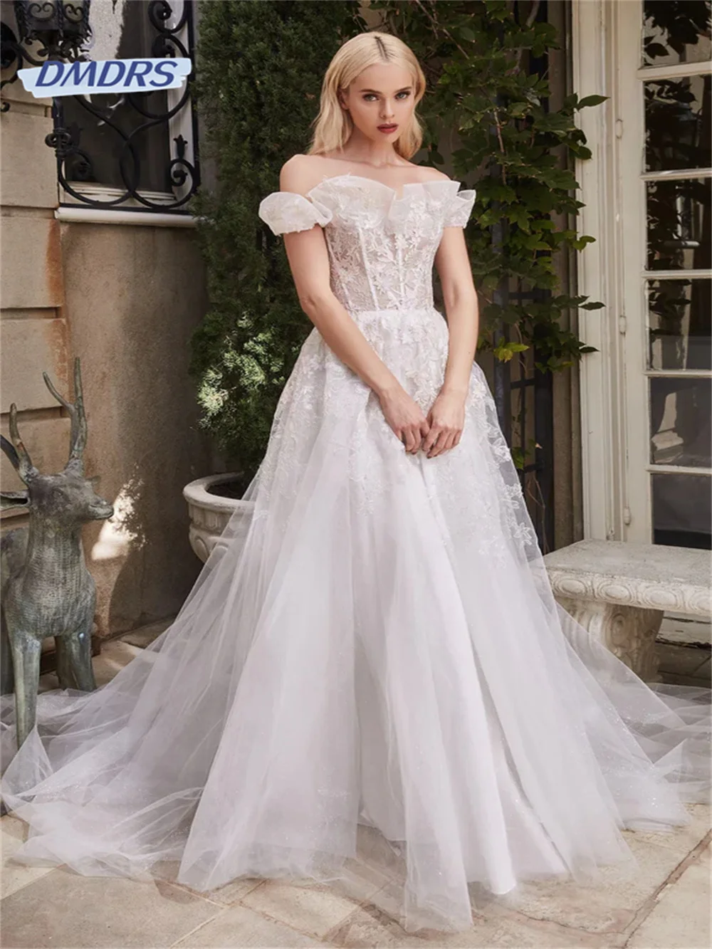

Romantic Lace Appliques Wedding Dress Bohemian Off The Shoulder Floor-length Bridal Gown Beach Vestidos De Novia