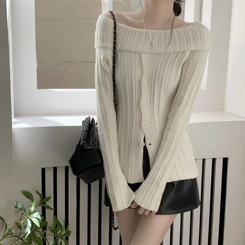 

Lady Solid White Buttons Long Sleeve Cardigan Sweaters Women Sweet Slash Neck Single Breasted Sweater 2023 Autumn Korean Fashion