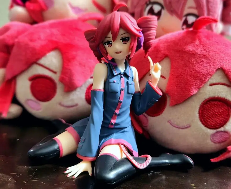 Premium Anime Miku Sitting Figurine – Desktop Decoration & Holiday Gift