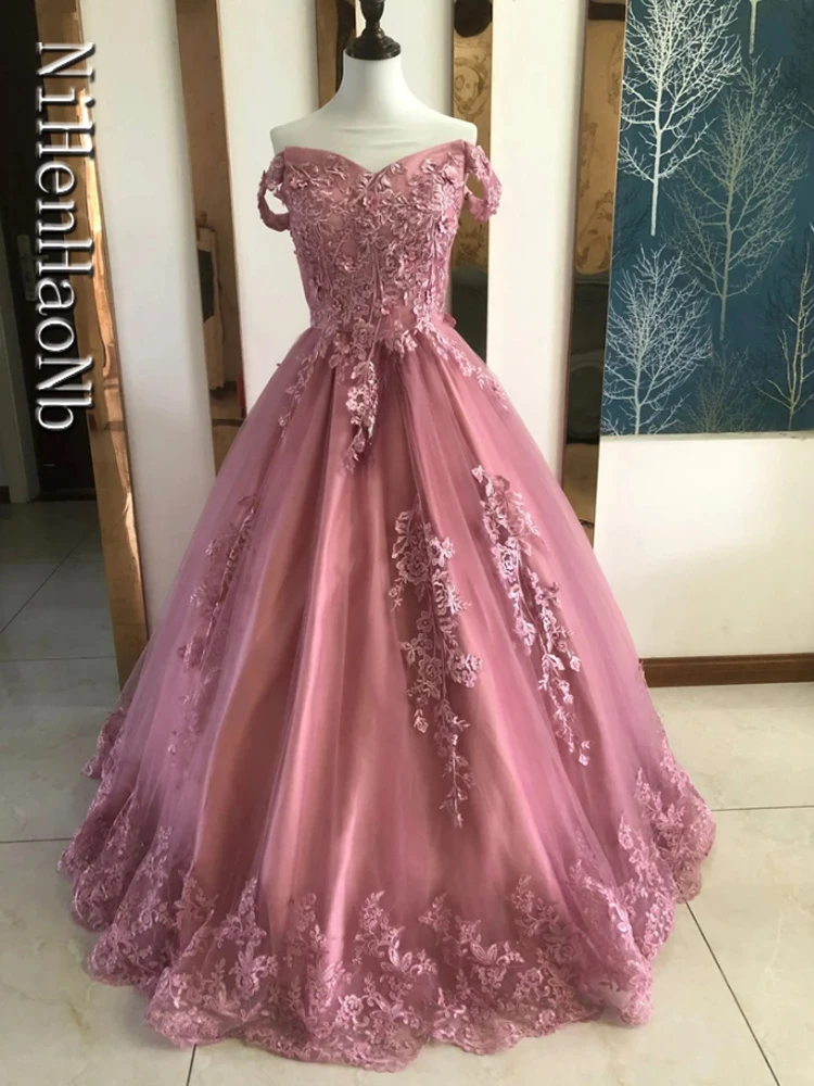 

Pink Quinceanera Dresses Sweet Flower Party Dress Luxury Lace Ball Gown Real Photo Prom Dress Boho Vestidos