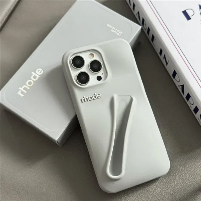 iPhoneアクセサリー rhode iPhone15pro espresso 全機種対応】rhode iPhoneケース espresso リップ付き - メルカリ