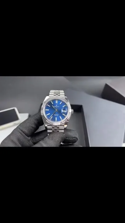 【極美品】 CRONOS WATER-RESISTANT HYBRID L/S Cronos DateJ Luxury Men Watch Stainless Steel 5 Links Bracelet