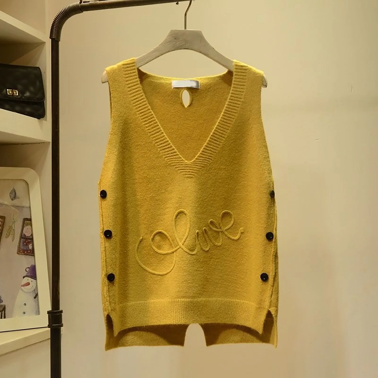

Women's Autumn And Winter New Solid Color Knit Pullover V Neck Sleeveless Loose Sweater Vests For Women
