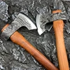 The dragon and phoenix axe head is made of pear wood, which is incredibly smooth and has a first-class ergonomic feel 5