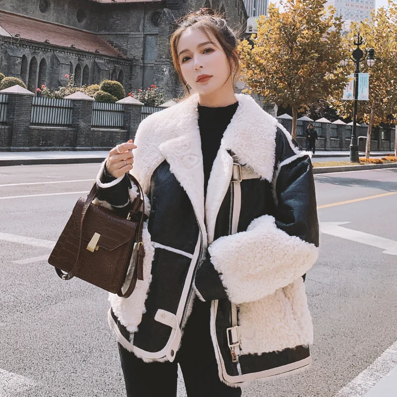 

Women's Black Zipper Loose Plus Velvet Warm Windproof Jackets Winter New Thick Fur All-in-one Locomotive Lamb Wool Coats Female
