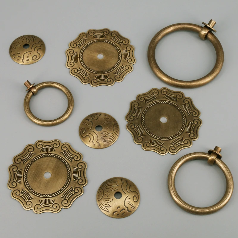anel de bronze decorativo porta da frente 02