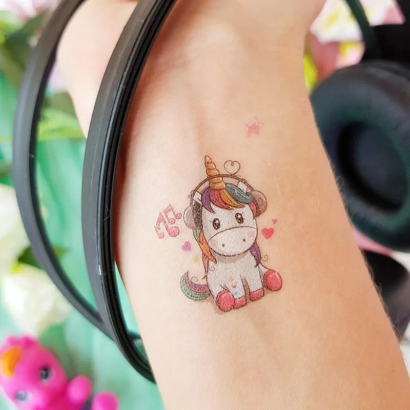 10 Blatt Einhorn gefälschte Tattoo Aufkleber Cartoon temporäre Tattoos Kinder Einhorn Dekoration wasserdichte Tattoo Geburtstag Baby party