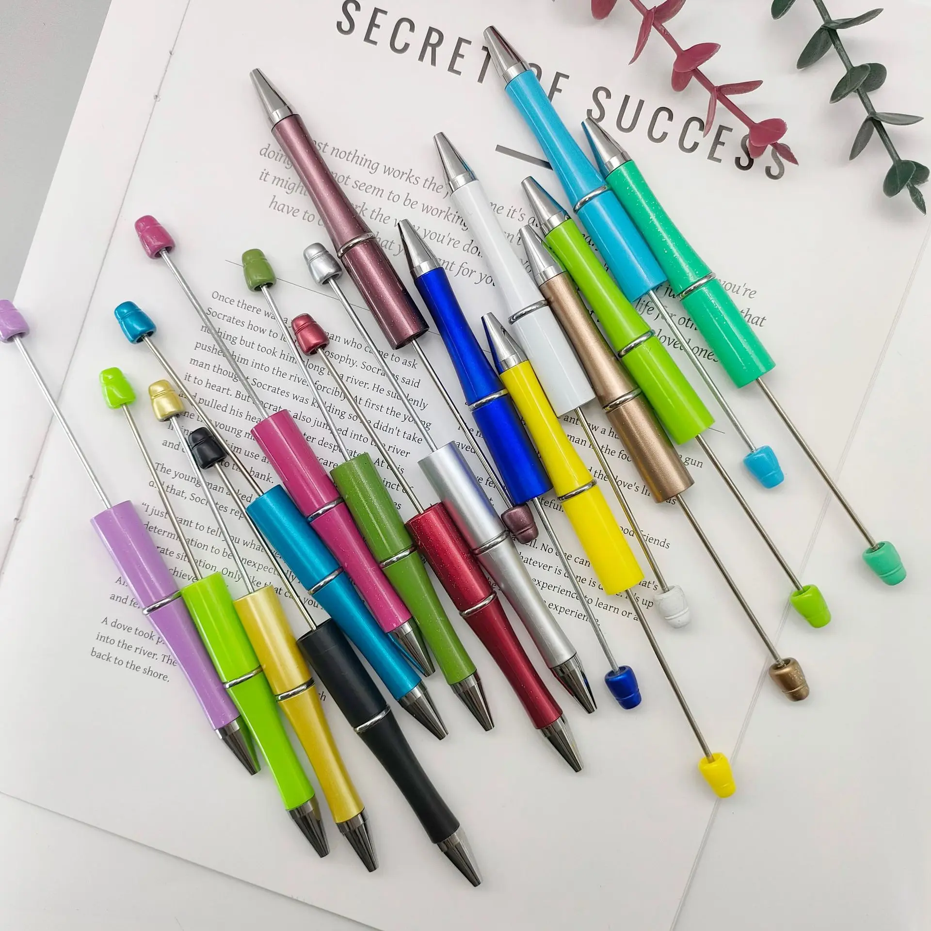 30PCS Multi Color Beaded Pen DIY Star Ocean Beadable Ballpoint Ball Pen Three Color Gradient Gift Advertising Pens 4