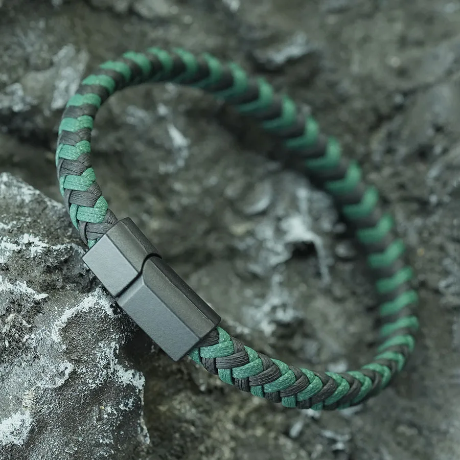 Handwoven Magnetic Buckle PU Leather Men's Bracelet - Adventure Riding Collection