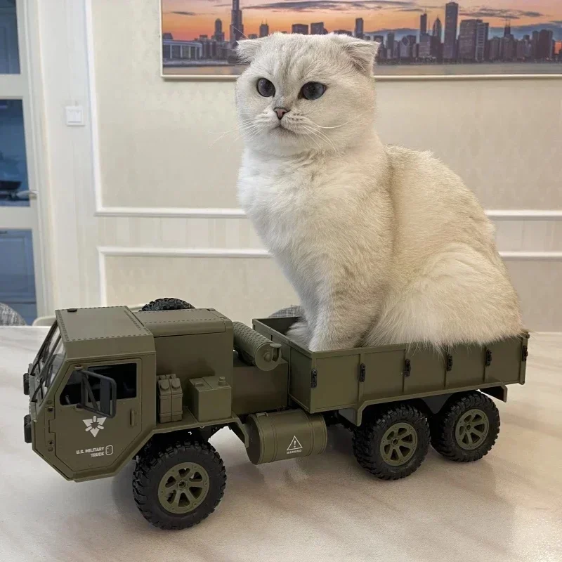 Six Wheel Drive Heavy-duty Six Wheel Truck Model With Load-bearing Capacity Full Proportion Rc Remote-controlled Car Toy Gift 5