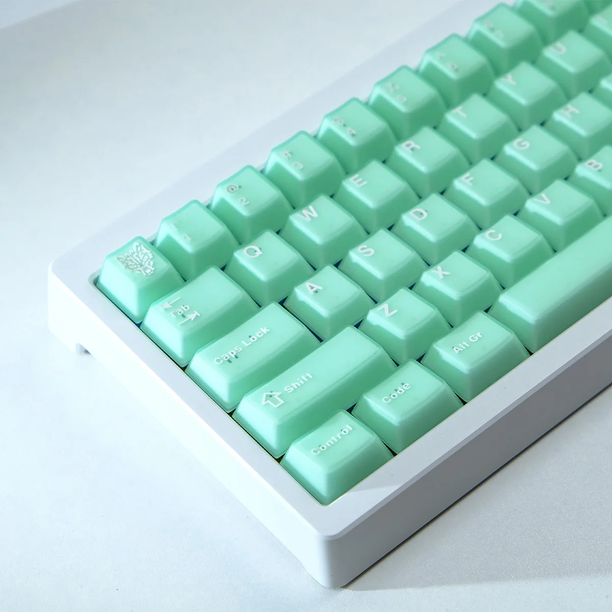 

114 Keys Double Shot PBT Keycaps Cyan Jade Semi Transparent Keycaps Cherry Profile for Cherry Gateron MX Switches Gamer Keyboard