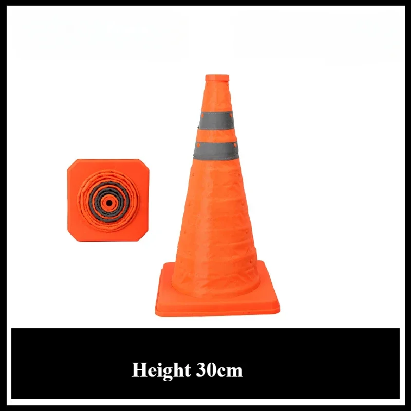 Bianco E Arancione Cono Stradale. Segnale Di Sicurezza Utilizzate Per Prevenire Incidenti Durante La Costruzione Di Strade Foto Stock - 8