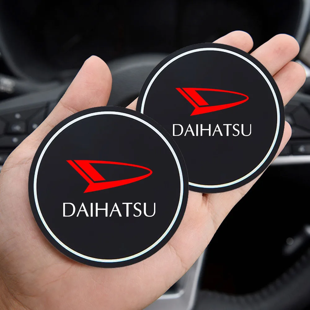 

2Pcs Car Styling Coaster Water Cup Holder Mat Badge Non-Slip Pads Decoration Part for Daihatsu Sirion Pico Materia Copen Esse