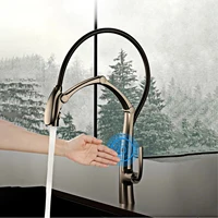Robinet de cuisine de luxe en laiton et bronze à canon avec affichage LED, capteur et pulvérisation extractible à 3 fonctions, robinet d'économie d'eau haute pression sans contact 6