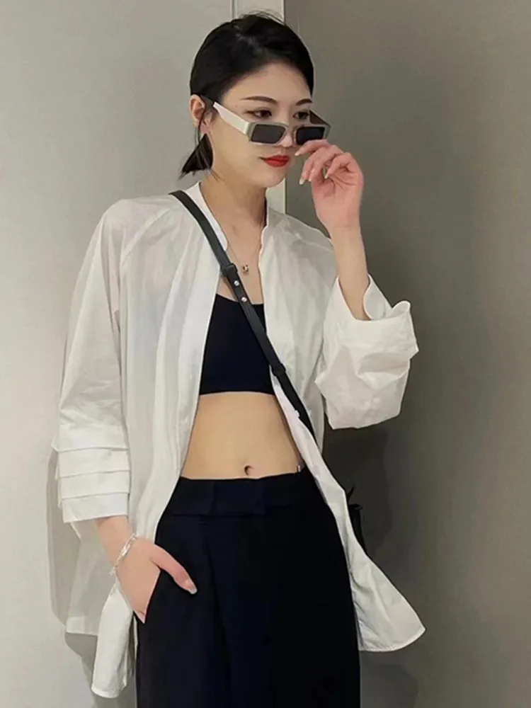 

Women V-Neck Covered Buttons Pleated Simple Shirt White Cotton Loose 2023 Autumn Temperament Female Three Quarter Sleeve Blouse