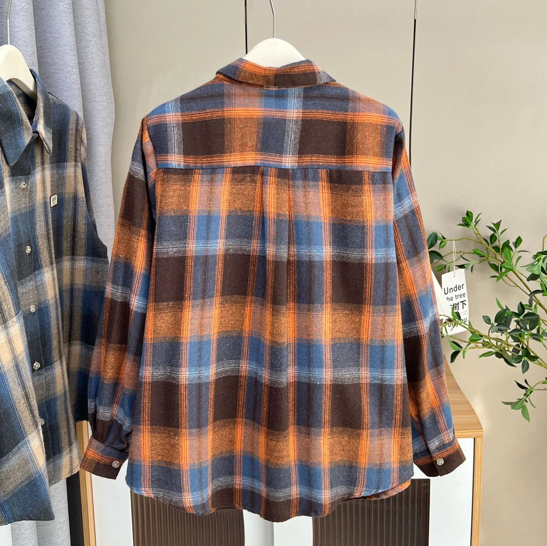 Fashion Plus Size Women's Blouses 2025 Autumn New Style Retro Versatile Plaid BRUSHED Long Sleeve Shirt 8024