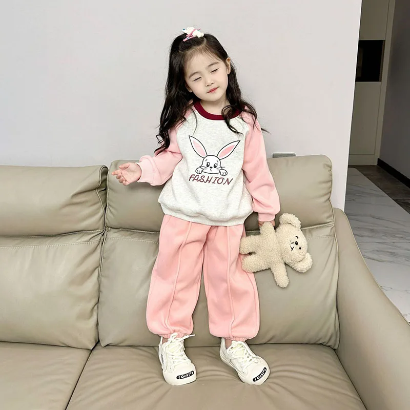 

2023 Winter New Children's Wear Girls' Cute Rabbit Plush Set Sweater + Pants Set 2-29