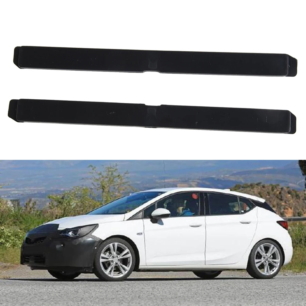 

2pcs Cover Roof Carrier Brand New Material: Plastic Color:Black OE/OEM Reference Number(s):51 87 877; 51 87 878