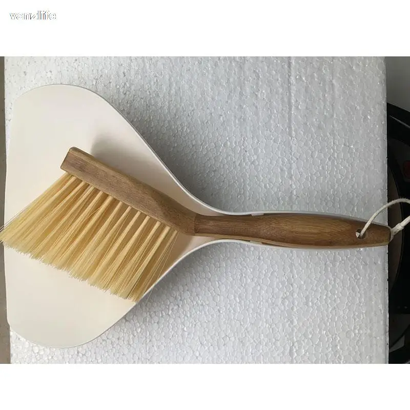 Hand brush and shovel  Online Shop Gonser - Sicher & Günstig einkaufen