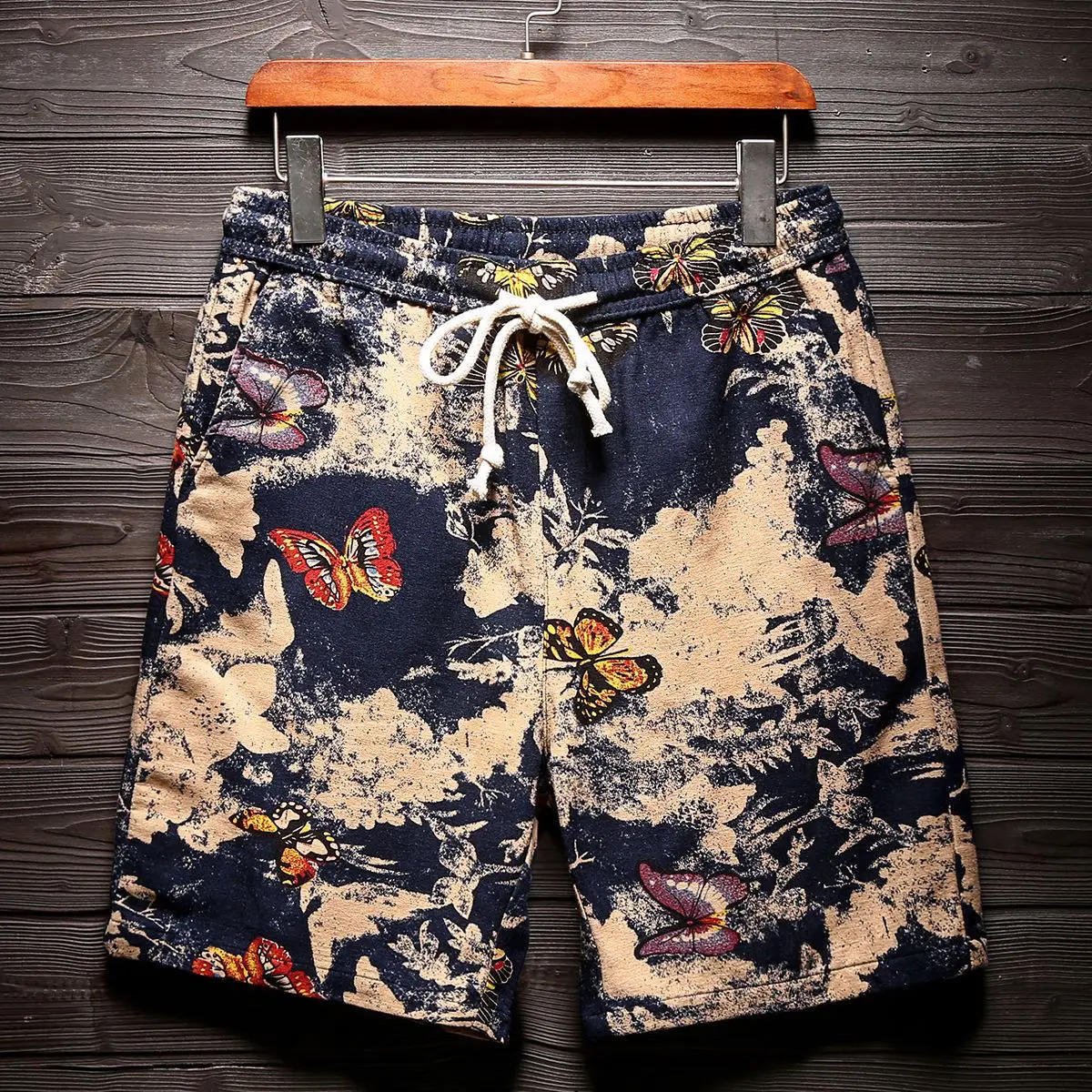 Description Picture 4 of itemSummer Printed Retro Unisex Shorts Fashion Men’s Casual Loose High Street Personalized Beach Five-point Pants Male Clothes