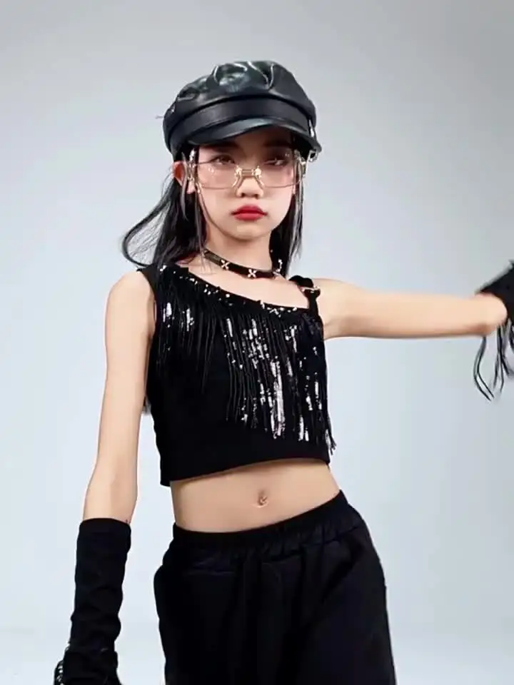 Детские танцевальные костюмы VIP-DANCERS черные из спандекса