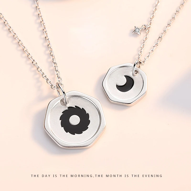 

New Hot Selling Silver Color Simple Personality Sun Moon Pendant Couple Necklace Gift DZ0051