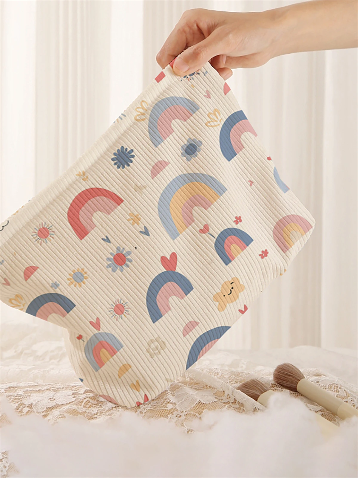 Printed pattern corduroy makeup bag, lightweight zipper makeup storage box, multifunctional bag with lining