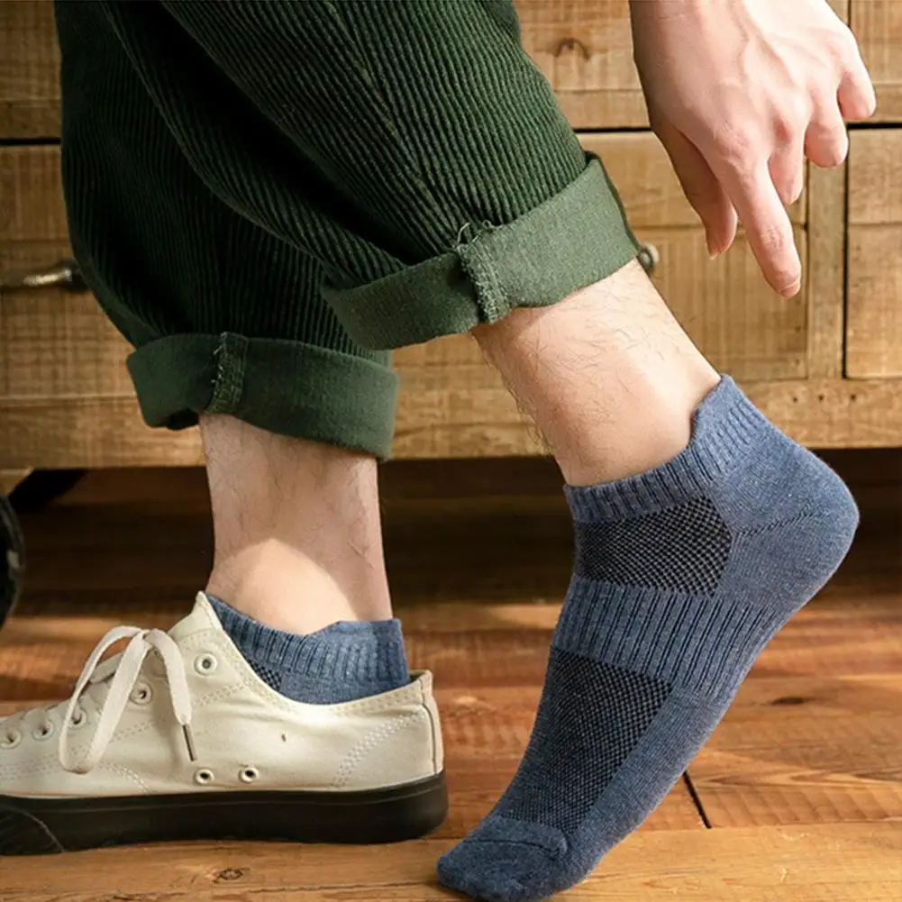 Рисунок 5 - Носки мужские короткие эластичные однотонные