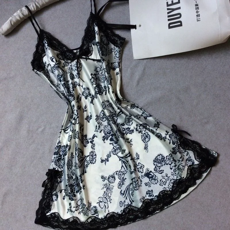 

2022 Summer Women Sleepwear Silk Nighty Nightdress Sexy Lingerie Nightgown Lady Leopard print Nightwear Night Home Fun Dress