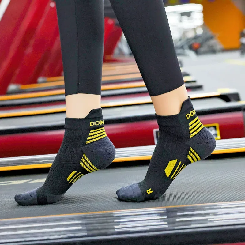 Compression Ankle Socks - Mens  Womens Low Cut Fitness Running Sox