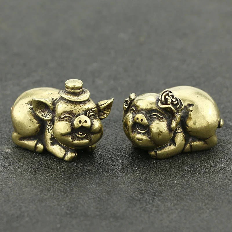 

Vintage Handmade Mini Copper Pig Ornaments Copper Solid Male and Female Pig Wedding Gift Pair Mascot Statue Gifts