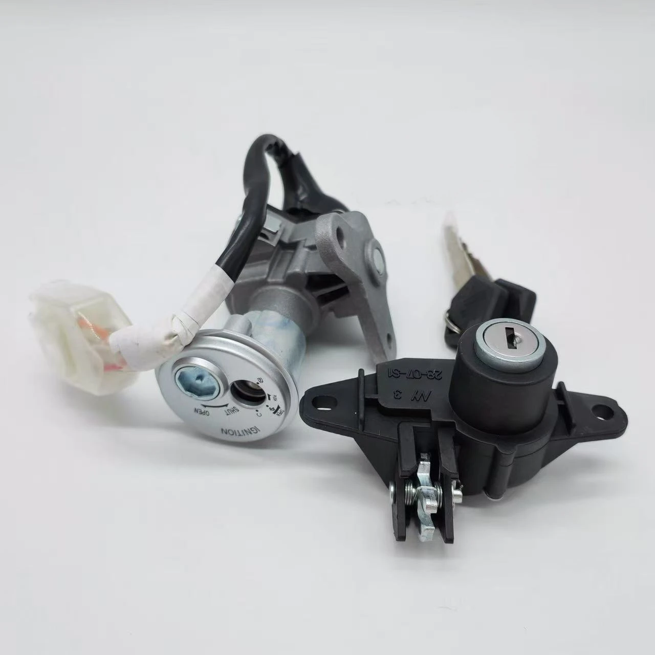 스즈키 어드레스 UU 125 UU125 UU125T 스윙 UU UY 125cc UY125T-2 용 오토바이 자전거 점화 전원 스위치 잠금 장치 어셈블리