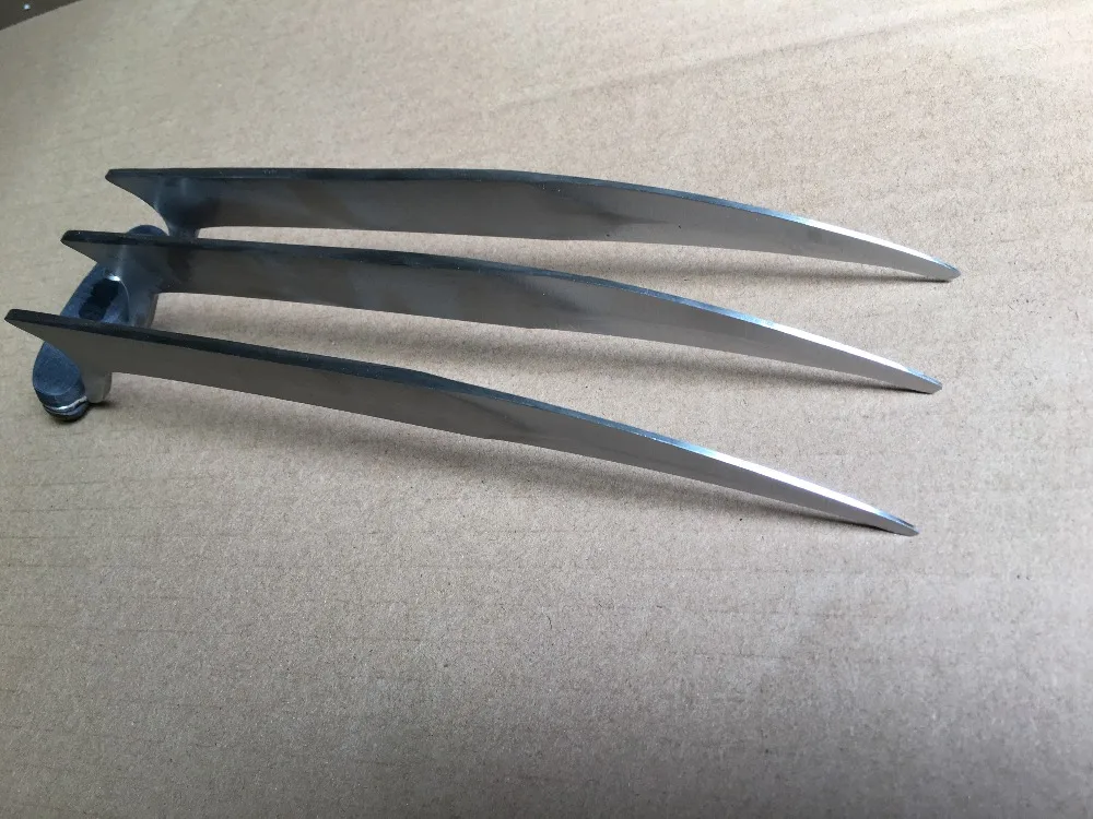 High Quality A Pair/1pcs X Man Steel Wolverine Claws Of Refinement Cosplay Props Halloween X-men Superhero Cosplay Gift 27cm 6
