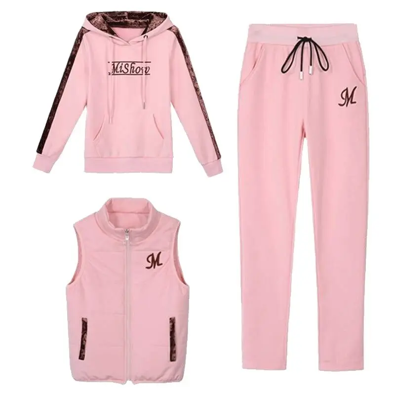 Femmes automne hiver nouveau costume en peluche épaissi hauts à capuche gilet pantalon 3 trois pièces ensembles mode grande taille femmes vêtements