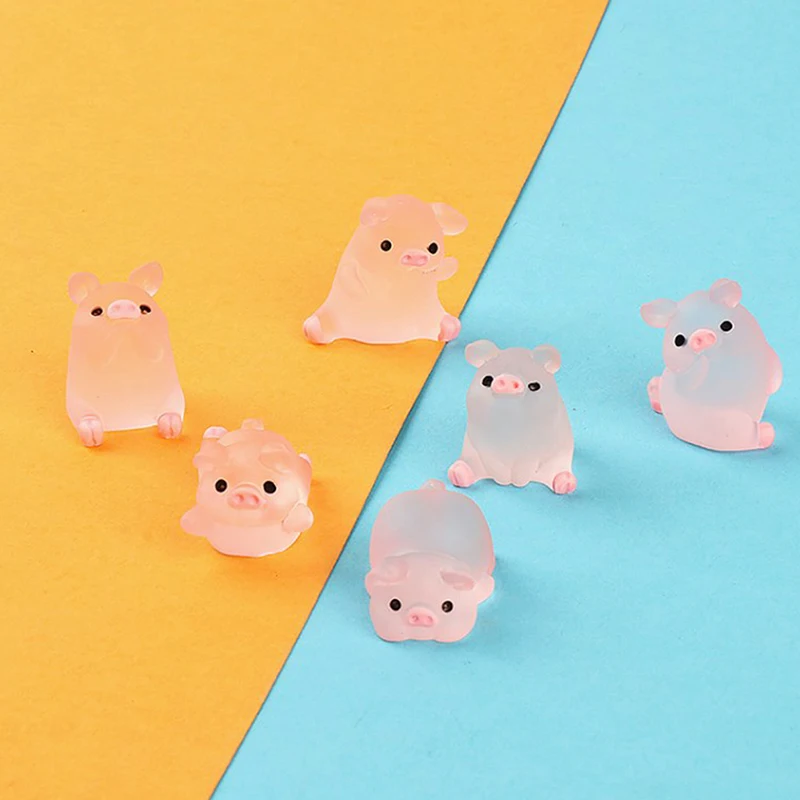 Luminous Mini Resin Pig Car Dashboard Toys Doll Figures Home Garden Decoration Cartoon Car Ornaments Gift 5/6/10pc miniature ornament,miniature figurines,resin ornaments,resin crafts,ornament crafts