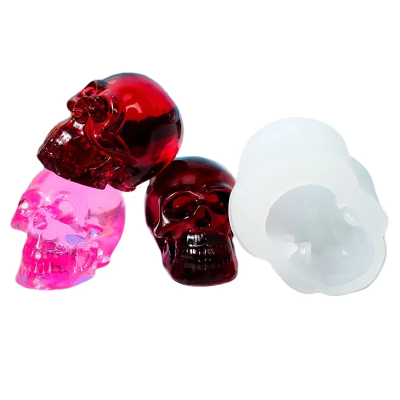 Силиконовая форма в виде черепа зеркальная для брелока сережек подвесок сделай