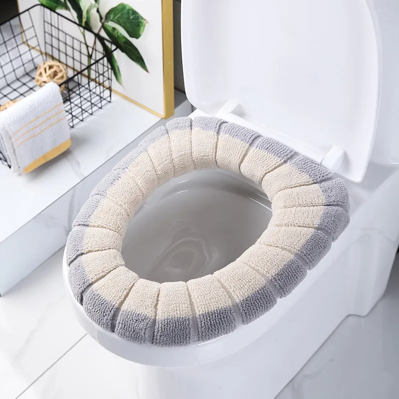 2 Pieces Toilet Seat Cover Household Products Plush Thickened Warm Winter Men's And Women's Bathroom Special. 