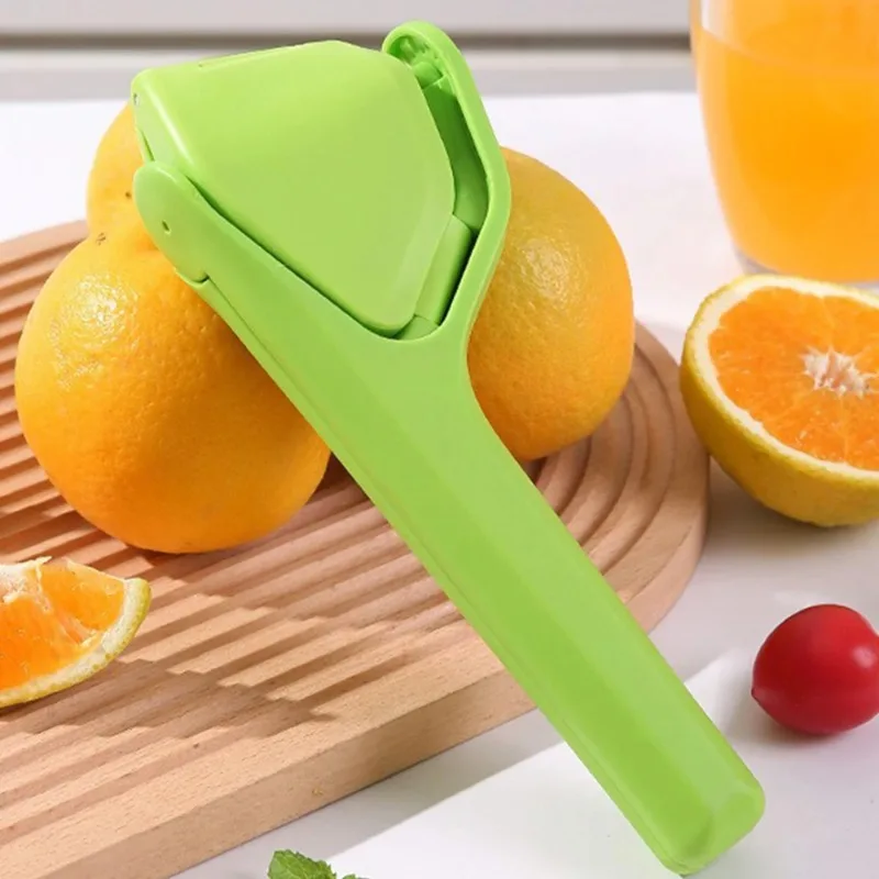 Citrus Squeezer with Built-in Strainer - Easy-to-Use Lemon Lime Juicer, Yellow