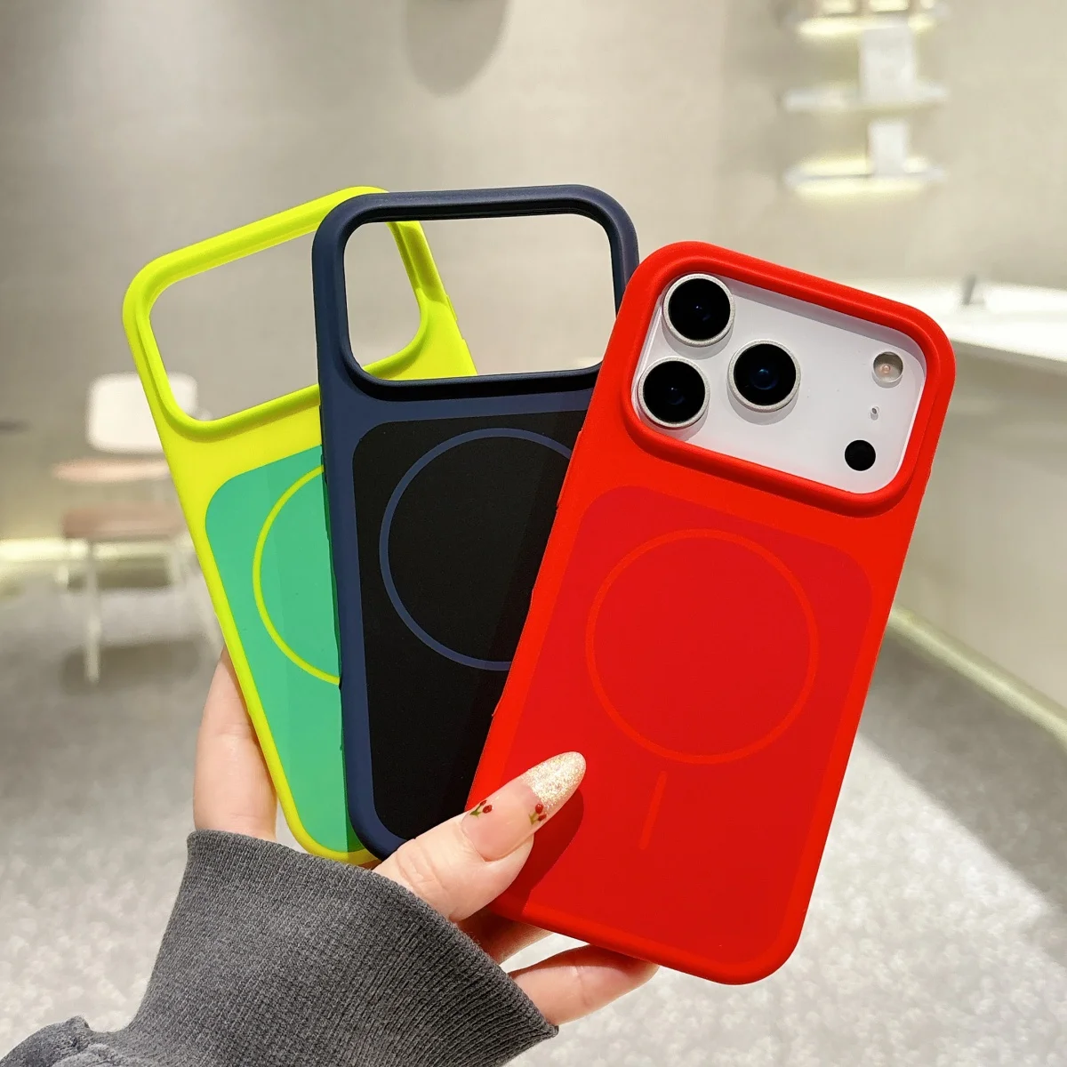 Luxurious Hit Color Liquid Silicone Magnetic Phone Case With MagSafe Charging Compatibility