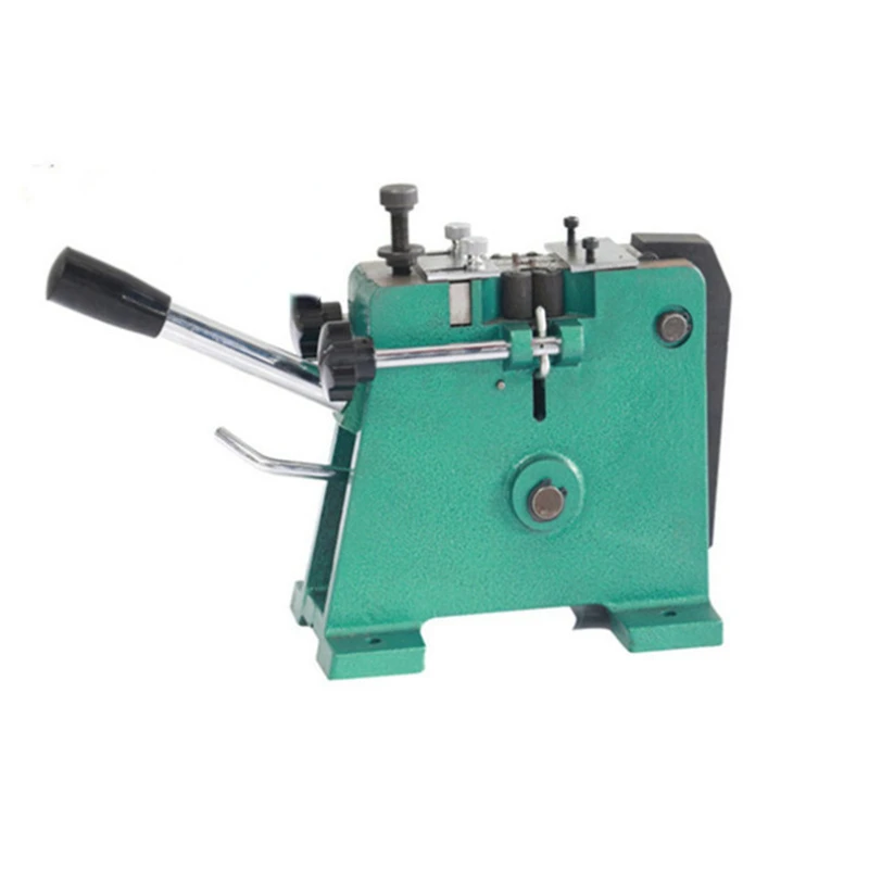 Portable pneumatic cold pressure welder that can be used on a trolley or hand held (within the limit of the air supply pipe)