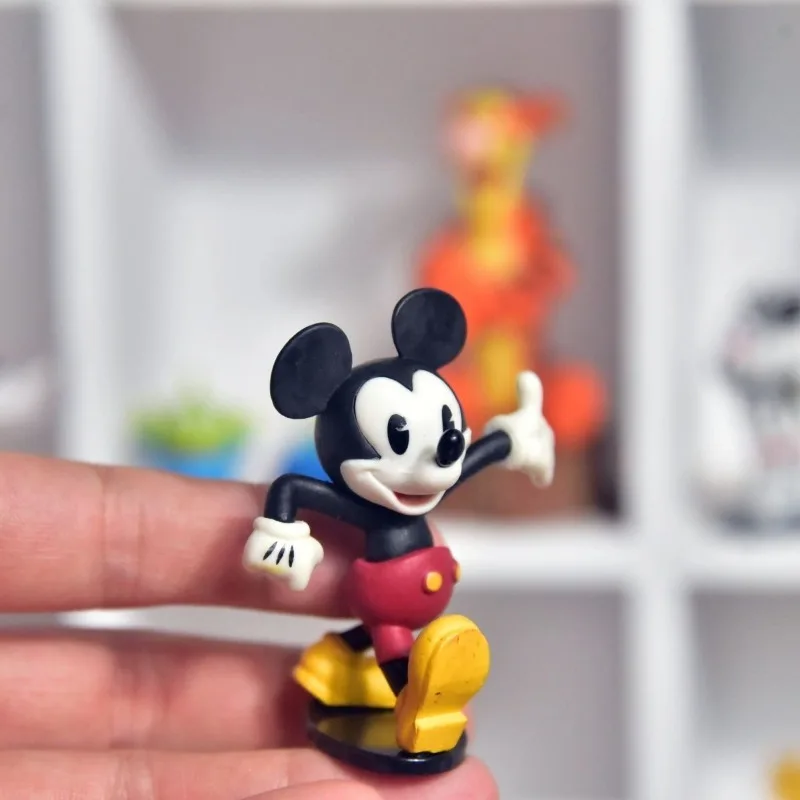 

Disney Animation Peripheral Mickey Classic Cartoon Kawaii Doll 6cm High Model Hand Figure Ornament Children's Toy Surprise Gift