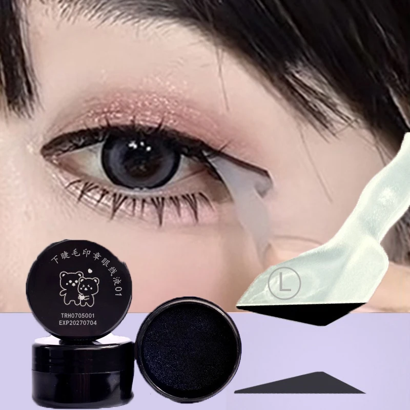 Liquid Eyeliner with Eyeliner Stamps DIY Triangle Eye Liner Extension Stamps Eyelash Seal Makeup Template