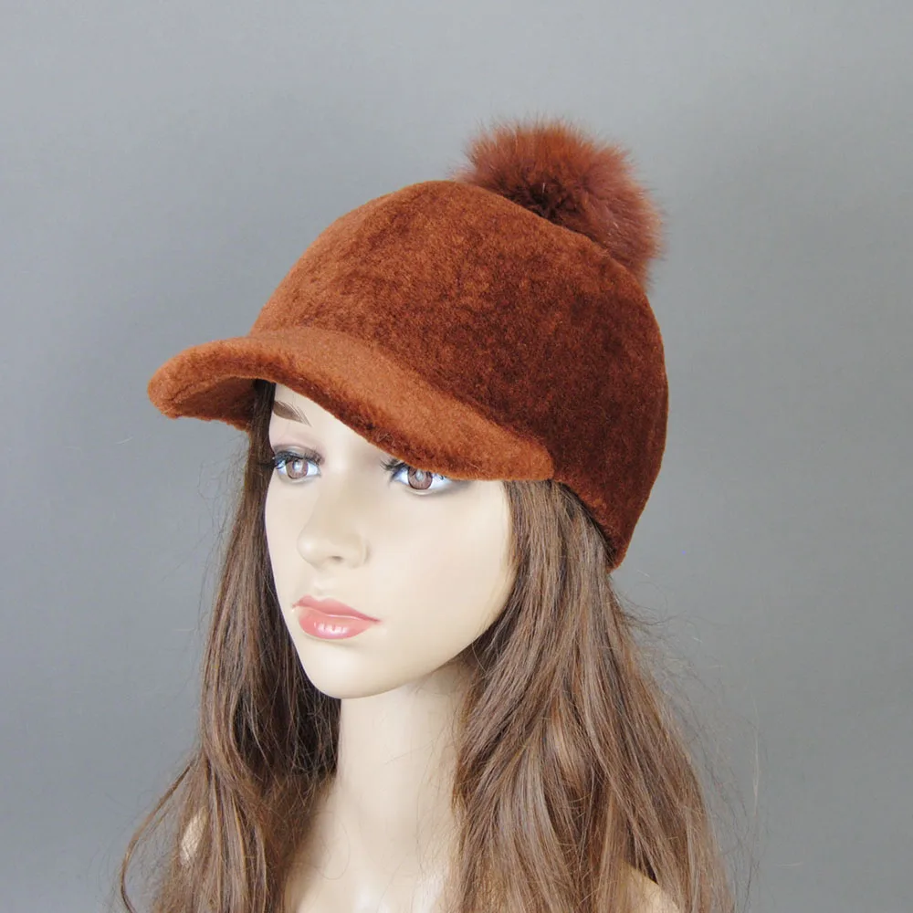 Autumn Winter Women Lamb Fur Caps Thicken Warm Solid Baseball Cap Female Velvet Kpop Gorras Fashion Wild Peaked Hat baseball cap
