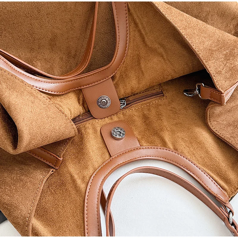 Premium Retro Bucket Bag Modische europäische amerikanische Tragetasche Stilvolle einfache Umhängetasche Hochwertige meistverkaufte Freizeittasche – Detail 7