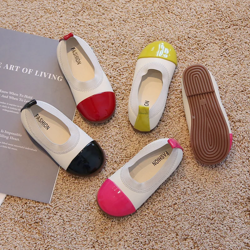 

Fashion Girls Shoes Patent Leather Flats for Kids Slip on Round Toe Princess Shoes Soft Sole Comfort Little Girl Dress Shoes