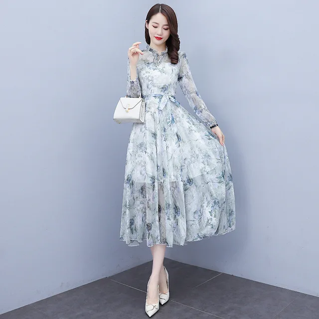 Vestido de Flores Fragmentadas