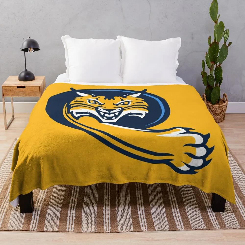 

Quinnipiac Bobcats Throw Blanket Luxury Throw Blanket Picnic Blanket bed plaid