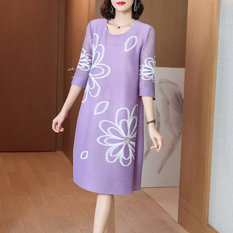 

Miyake Pleated Dress Women 2024 Spring New Fashion Mesh Embroidered Beaded Round Neck Mid-sleeve Loose Large Size Elegant Dress