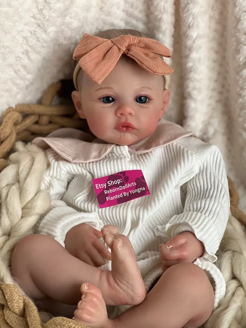 

18 Inch 3D Painted Lifelike Newborn Girl By Artists Hand-painting Hair Reborn Baby Doll Handmade Soft Vinyl Doll