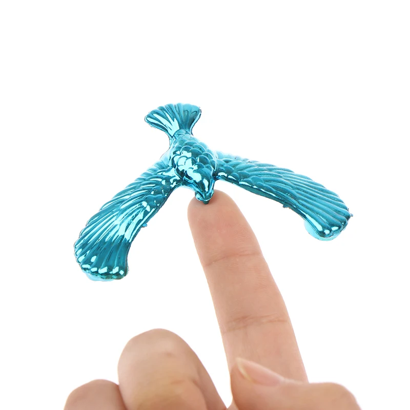 2pcs Novelty Amazing Balance Eagle Bird Toy Magic Maintain Balance Home Office Fun Learning Gag Toy for Kid Gift